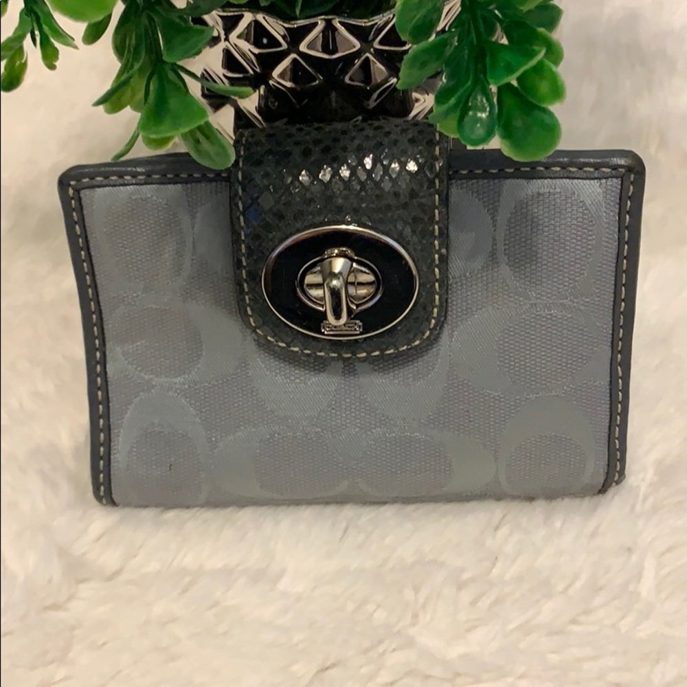 Coach wallet